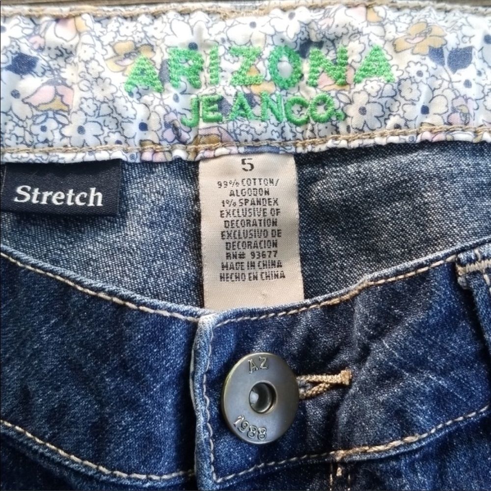Arizona Jean Shorts Stretch size 5 - Picture 2 of 3